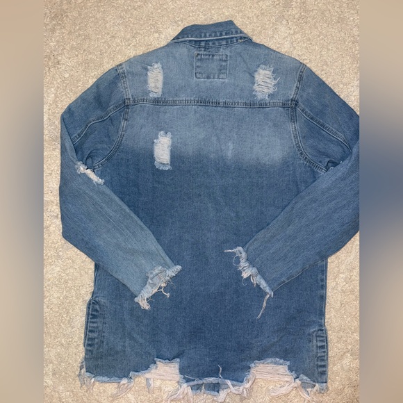 American Bazi Distressed Jean Jacket - M - Picture 3 of 6